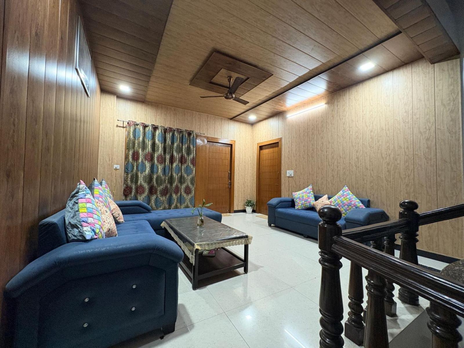 Shreshth Home Stay - Best Family Accommodation - 3Km From Har Ki Pauri, Haridwar, Uttarakhand Exterior photo